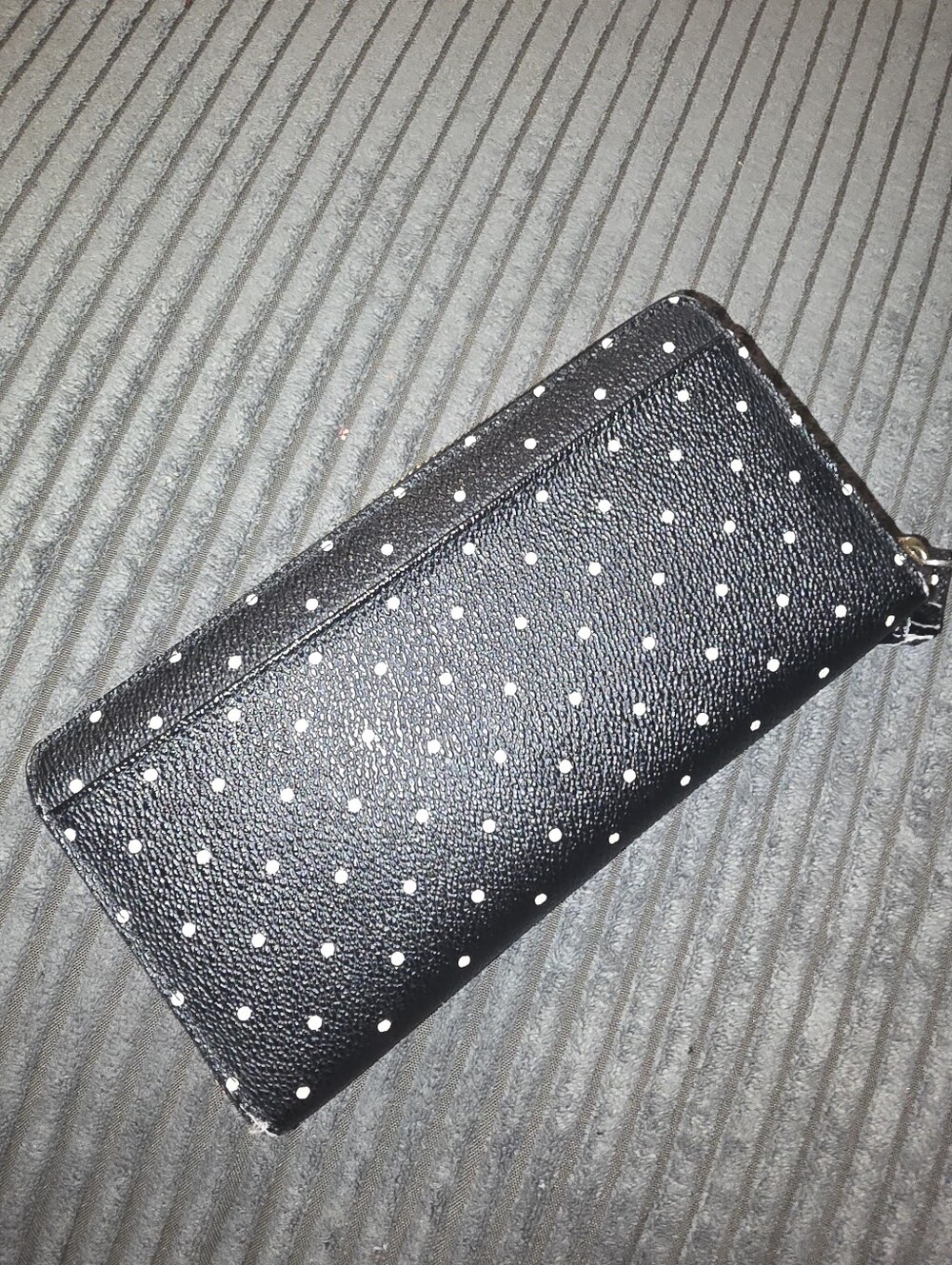 Kate Spade Dotted Wallet - Picture 3 of 5
